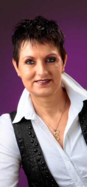 Met diep verdriet nemen wij afscheid van Greet Hoedeman