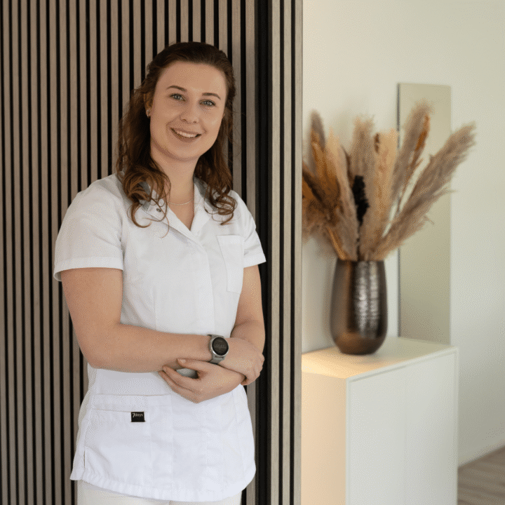 Beauty Award winnares categorie Schoonheidsspecialist van het jaar, regio West
