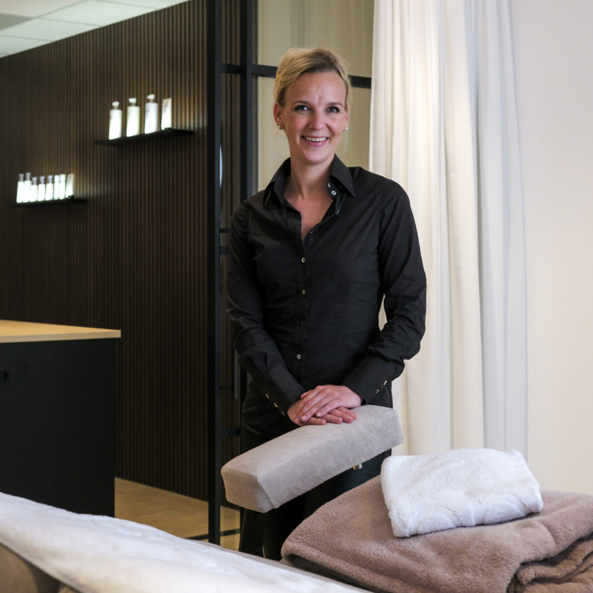 Beauty Award 2025 winnares categorie Schoonheidsspecialist van het jaar, regio West