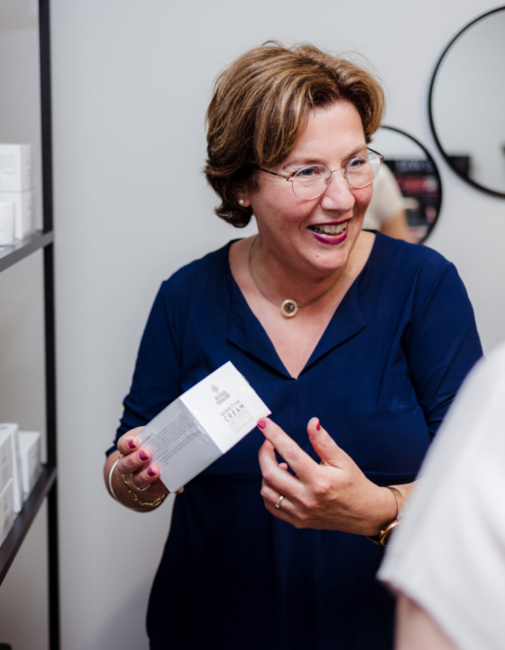 Beauty Award 2025 winnares categorie Schoonheidsspecialist van het jaar, regio Midden/Oost