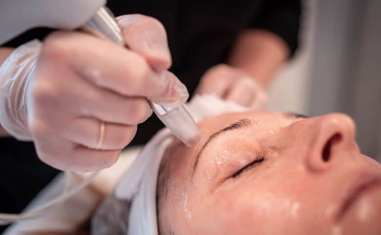 Corrective cosmetics