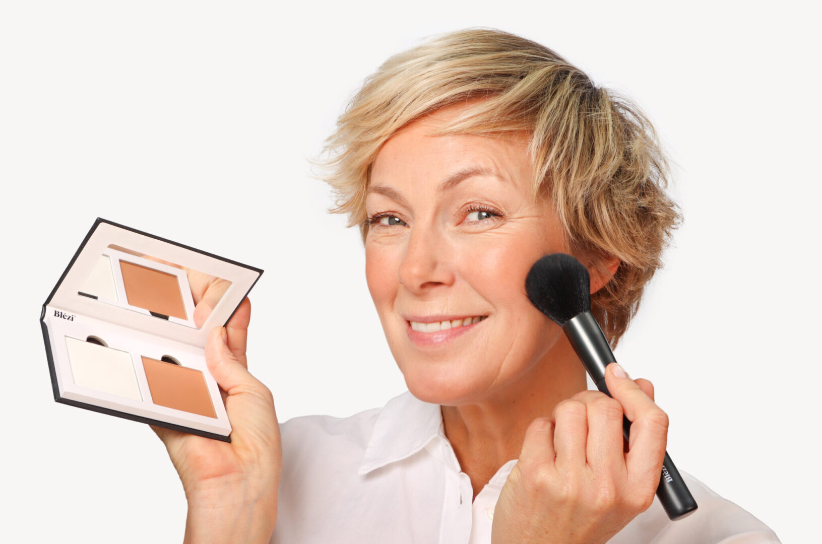 Blèzi make-up