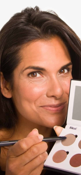 Make-up zonder hormoonverstoorders: de nieuwe standaard voor bewuste salons