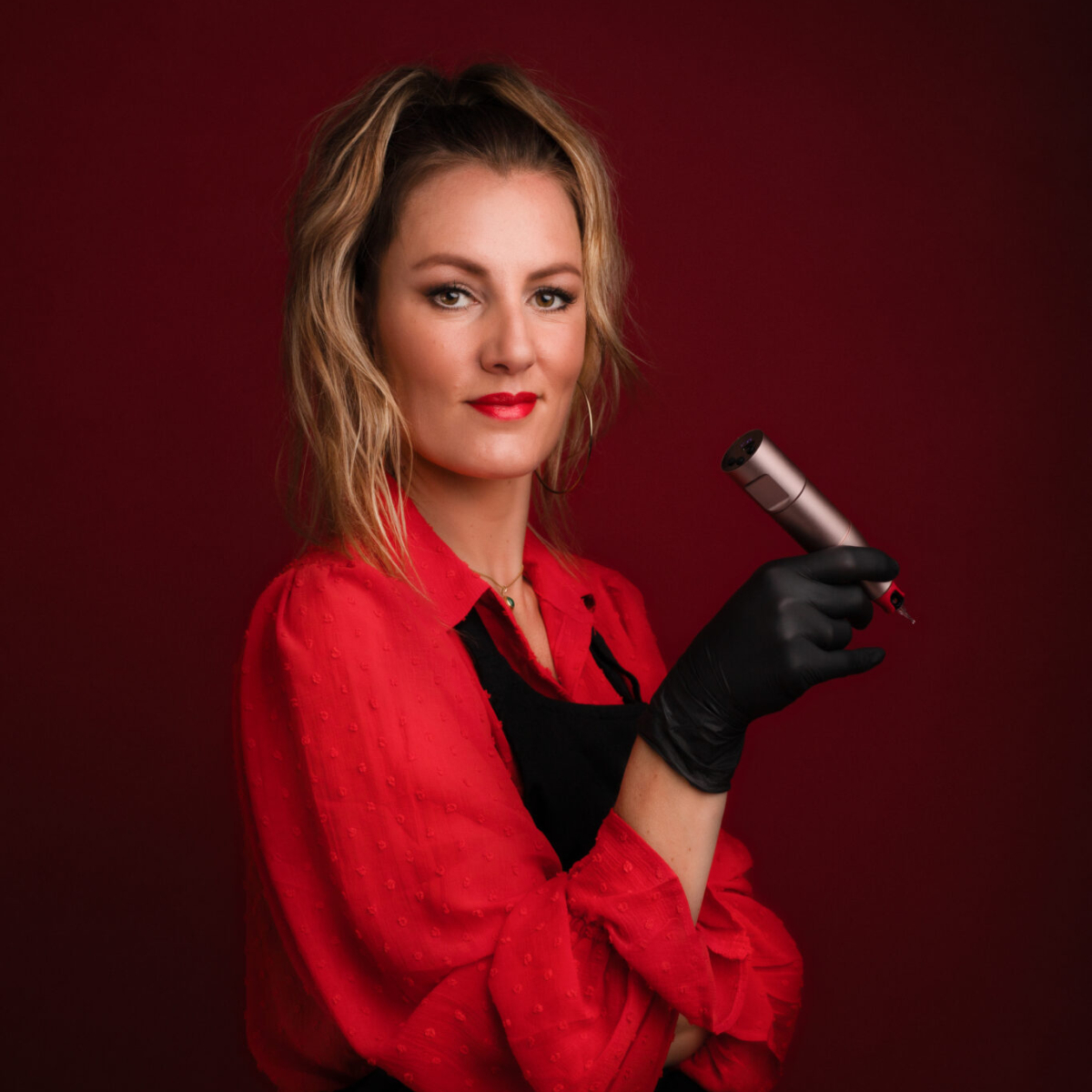 Jessica van Dalen kroont zich tot Eyeliner Queen op wereldniveau