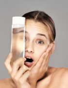 Nieuw van Chi Essential Cosmetics: Body oil