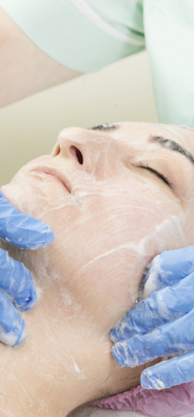 Over-exfoliatie in de praktijk: signalen, risico’s en de juiste aanpak