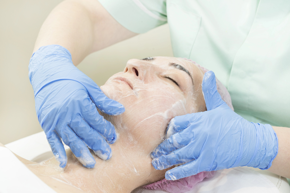 Over-exfoliatie in de praktijk: signalen, risico’s en de juiste aanpak