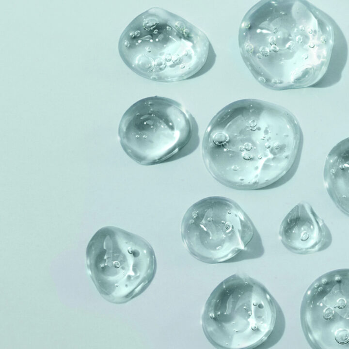 Niacinamide in huidverzorging: werking, voordelen en toepassing bij een gevoelige huid