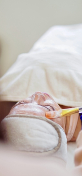 Is een AOV straks ook verplicht voor zelfstandige beauty professionals?