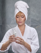 PCA Skin MGF age renewal cream pakt huidverdunning aan