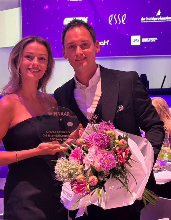 CEC Body Oil van Chi Essential Cosmetics wint Beauty Product of the Year 2026