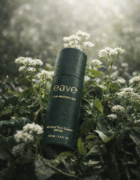 John van G introduceert multifunctionele Set & Refresh Spray